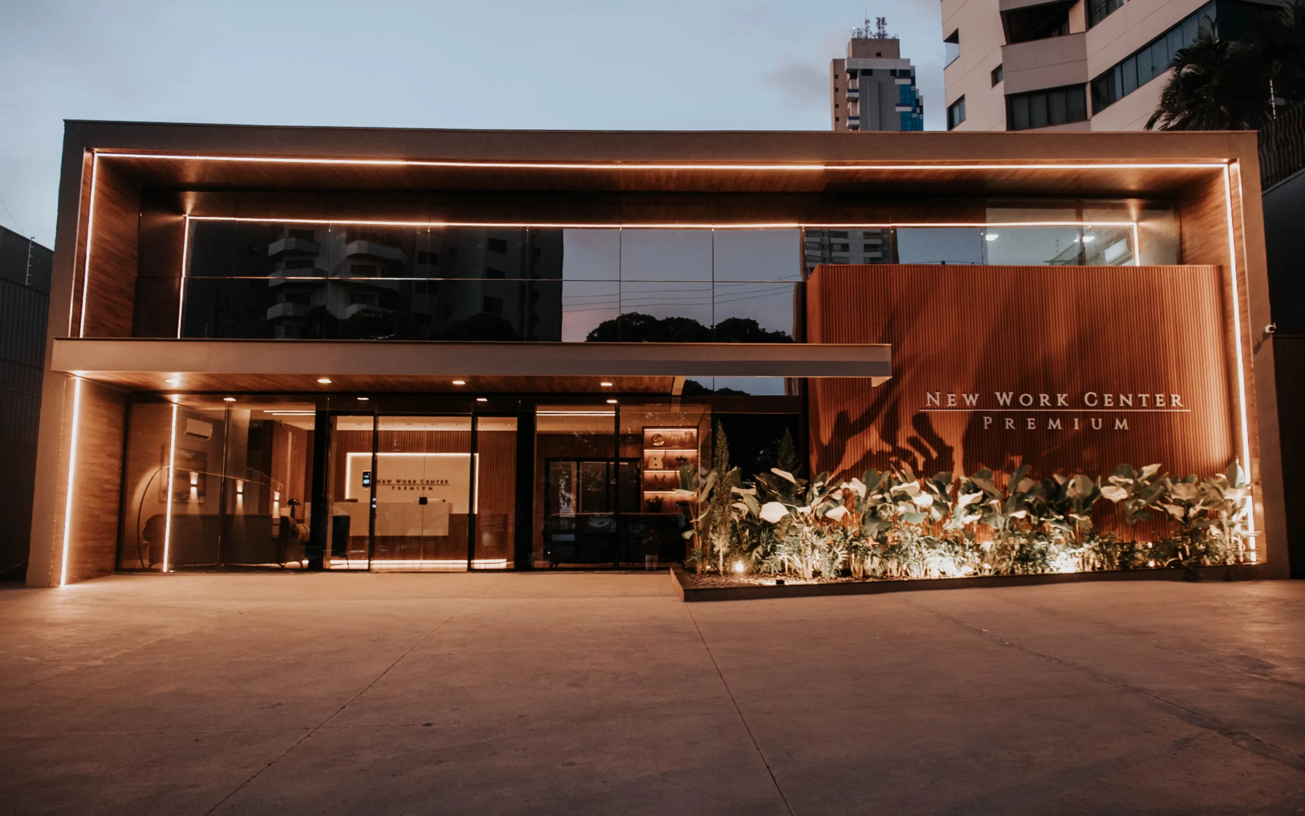 NEW Work Center — Av. Afonso Pena, 2843